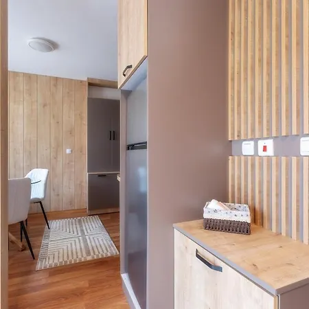 Apartment Pirin Sense Stylish - - Parking In Bansko