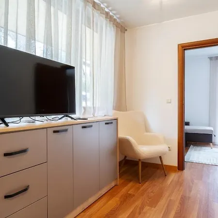 Pirin Sense Stylish - - Parking In Apartment