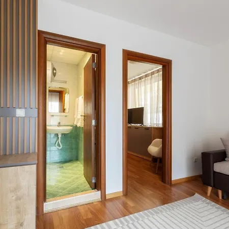 Pirin Sense Stylish - - Parking In Μπάνσκο